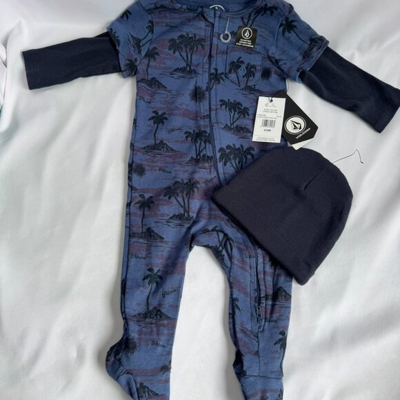 Volcom Island Palm Zip Footie & Hat Set Blue/Black Sz 3-6M - Picture 1 of 15